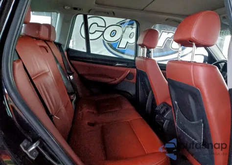 2013 BMW X3 xDrive28I z USA, uszkodzony, nr VIN 5UXWX9C56D0A30449